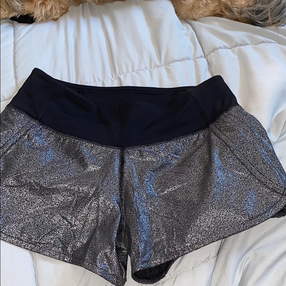 Lululemon shorts - Picture 1 of 6